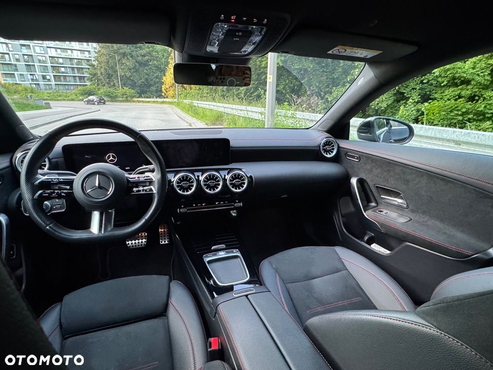 Mercedes-Benz CLA 200 mHEV AMG Line 7G-DCT - 15