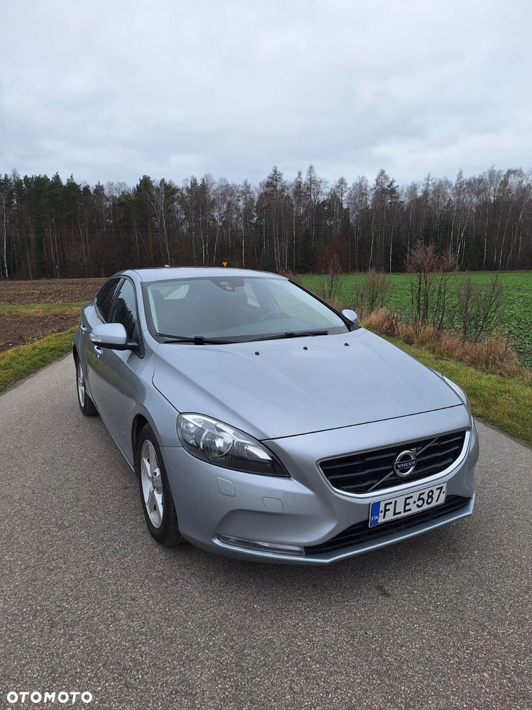 Volvo V40 D2 - 1