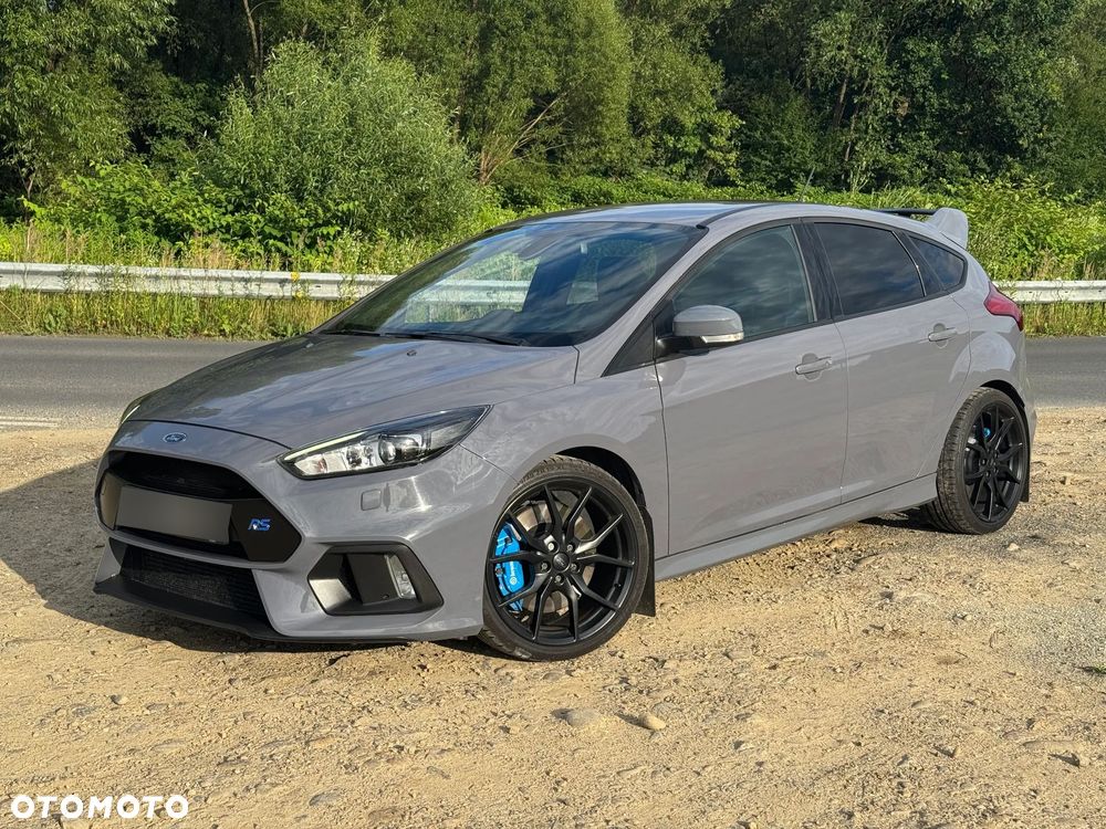 Ford Focus - 1
