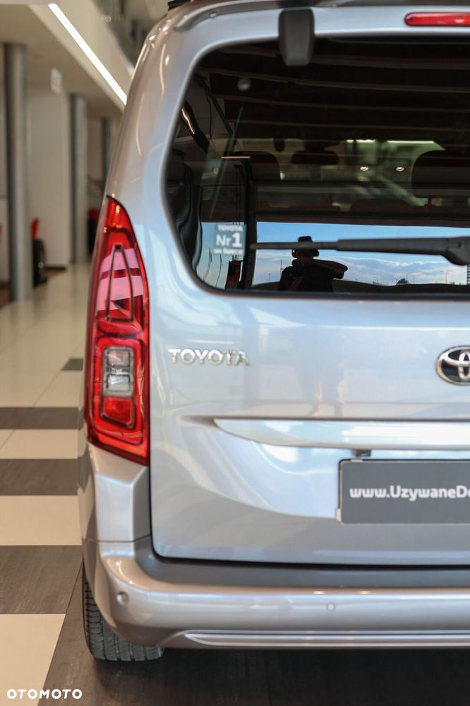 Toyota Proace City Verso 1.2 D-4T Family - 24