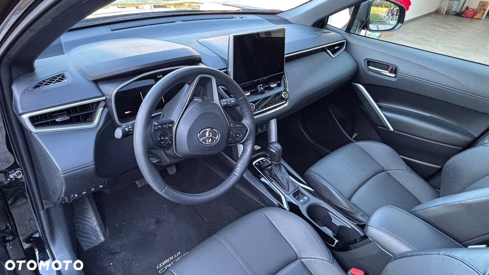 Toyota Corolla Cross 2.0 Hybrid Executive - 8