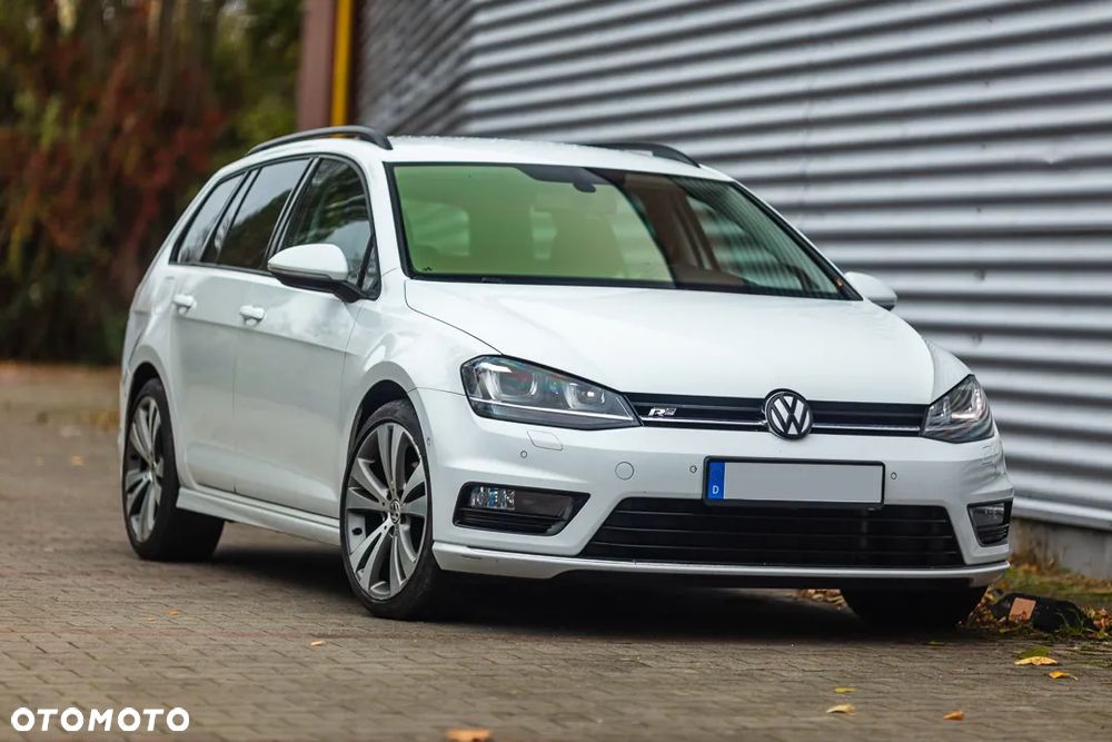 Volkswagen Golf 2.0 BlueTDI Cup - 1