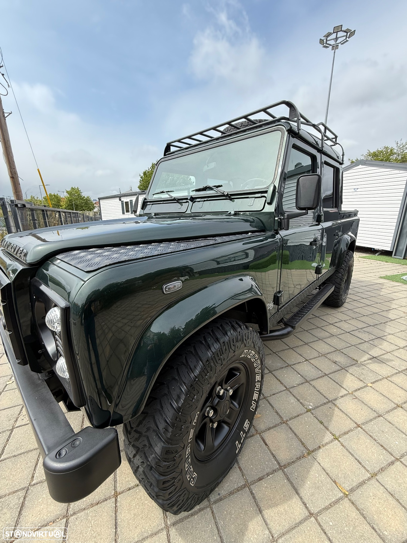 Land Rover Defender 130 CD 2.5 Td5 S - 13