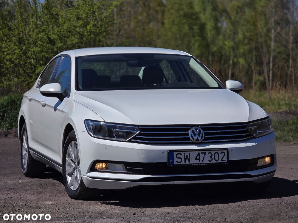 Volkswagen Passat 1.6 TDI BMT City - 10