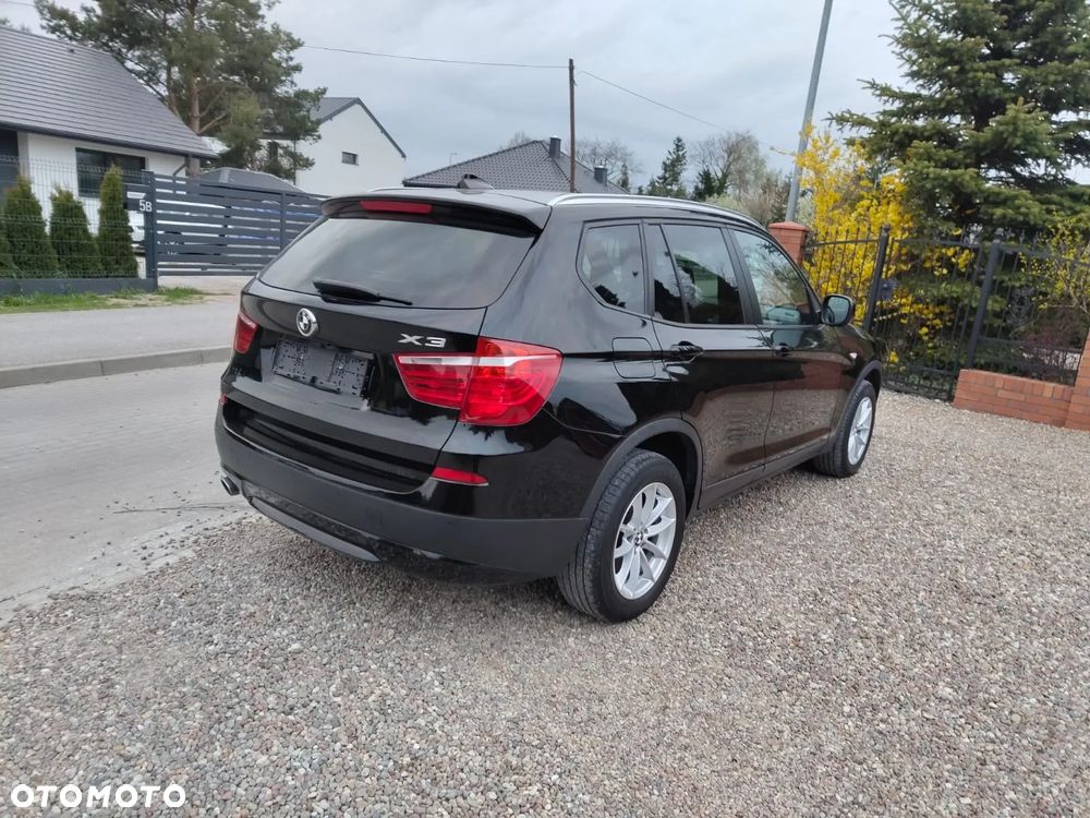 BMW X3 xDrive20d - 23