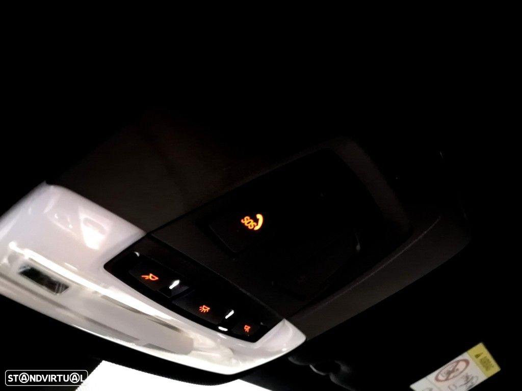 BMW 318 i Touring Pack M Auto - 50
