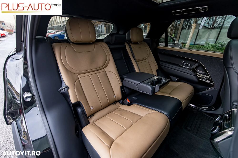 Land Rover Range Rover Sport 3.0 I6 D300 MHEV Dynamic HSE - 32