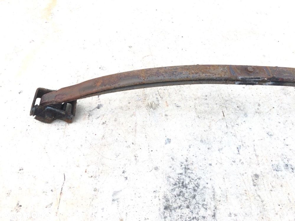 RESOR LEWY TYŁ  IVECO DAILY III Autobus 1999 - 2006 35 S 13, 40 C 13, 50 C 13 92 kW [125 KM] olej - 2