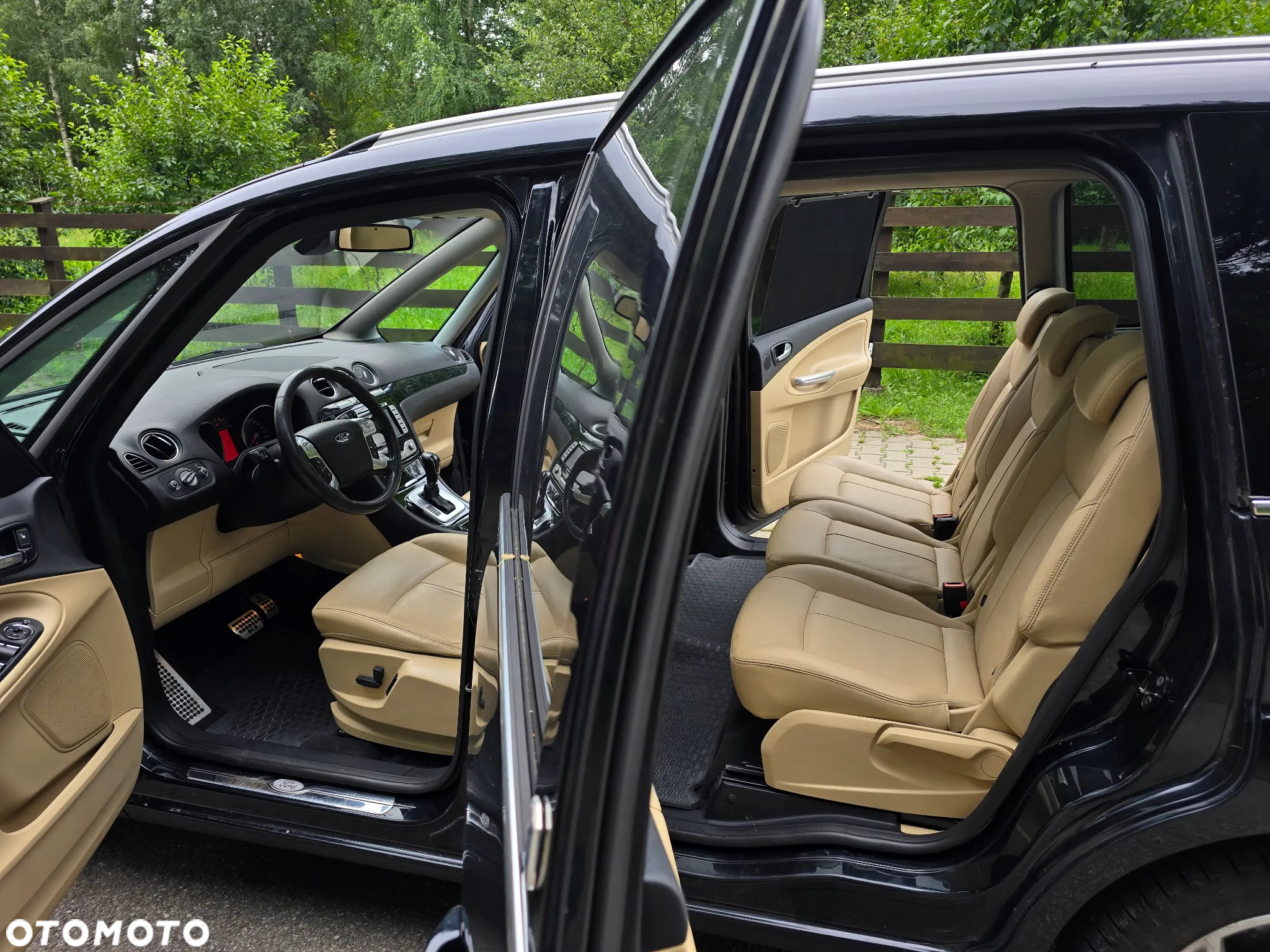 Ford Galaxy 2.0 EcoBoost Titanium - 18