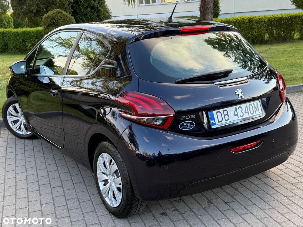 Peugeot 208 PureTech 82 Urban Move - 24