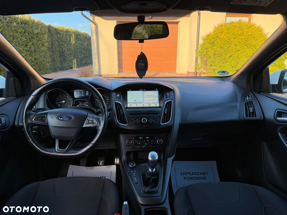 Ford Focus 1.0 EcoBoost ST-Line ASS - 29