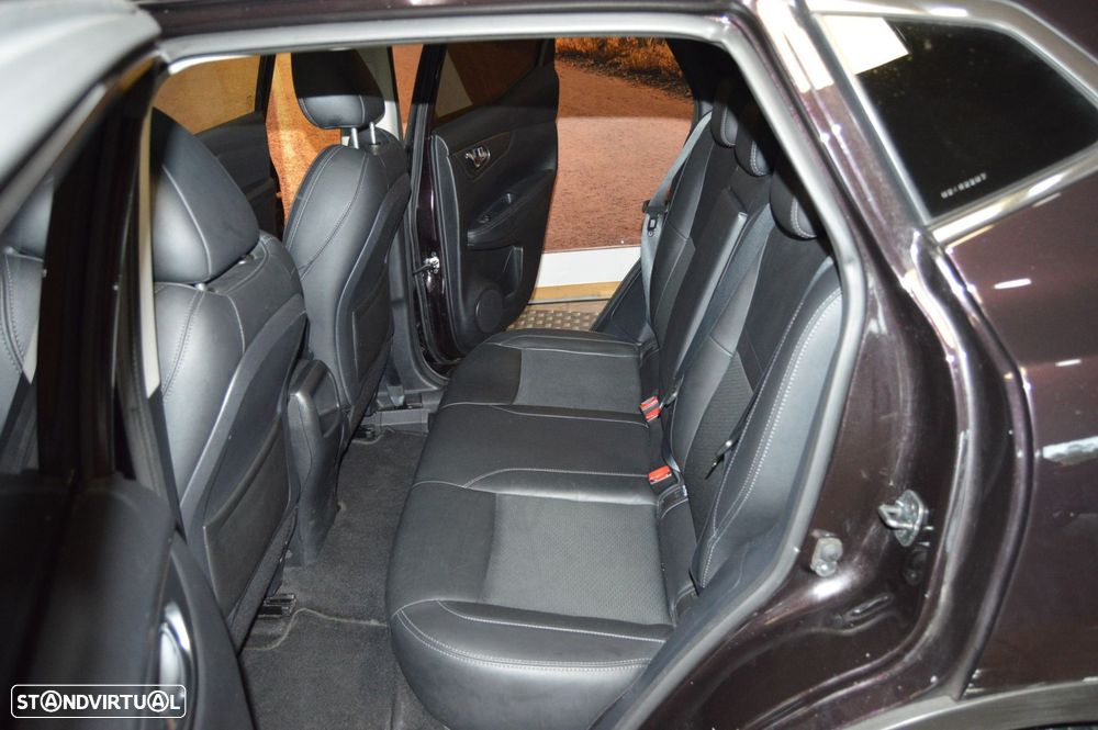Nissan Qashqai 1.3 DIG-T DCT TEKNA - 30