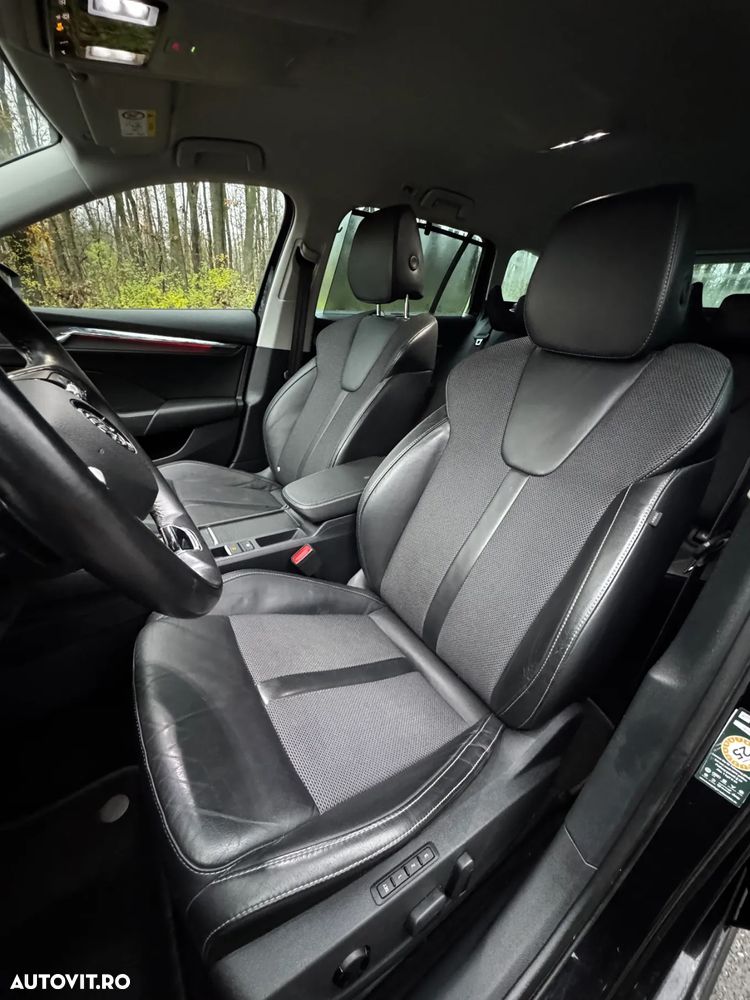 Skoda Octavia Combi 2.0 TDI DSG Exclusive Plus - 19