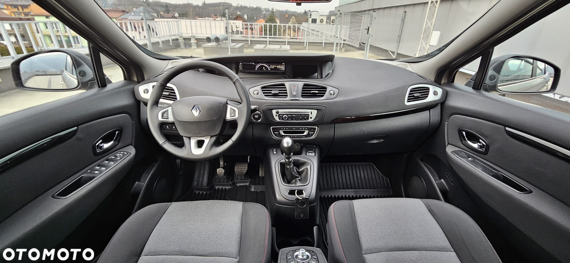 Renault Grand Scenic Gr 1.6 dCi Energy Bose Edition - 13