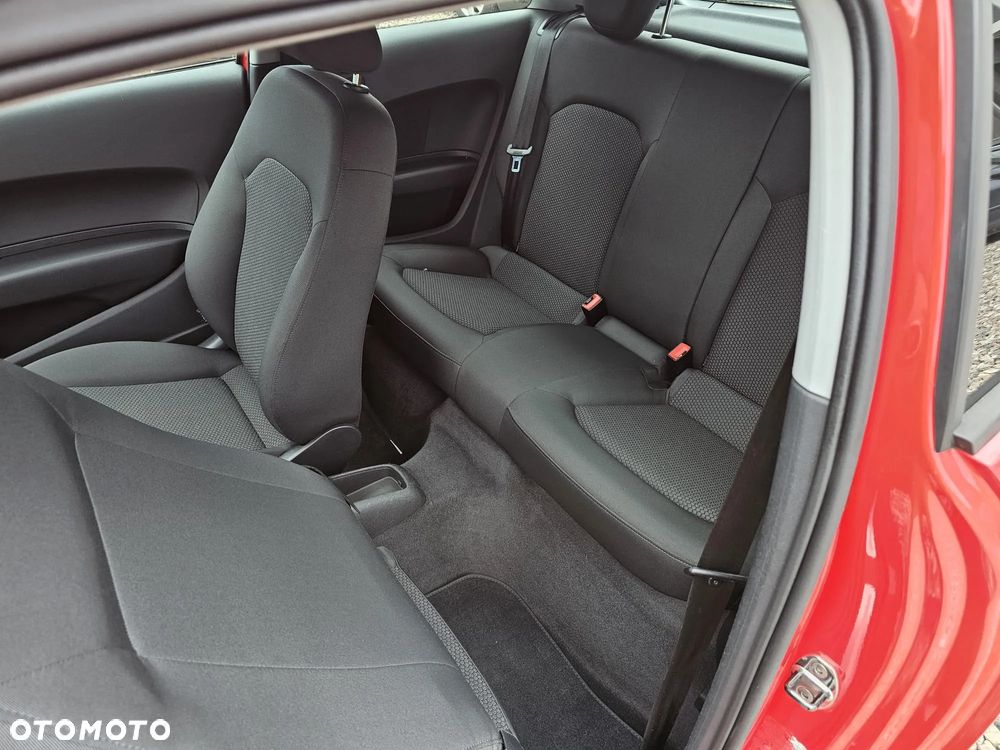 Audi A1 3-drzwiowe 1.2 TFSI Attraction - 10