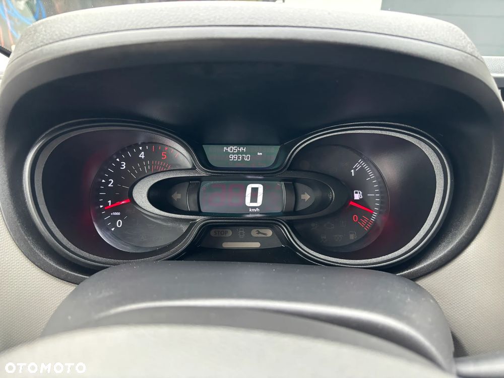 Renault Trafic - 33