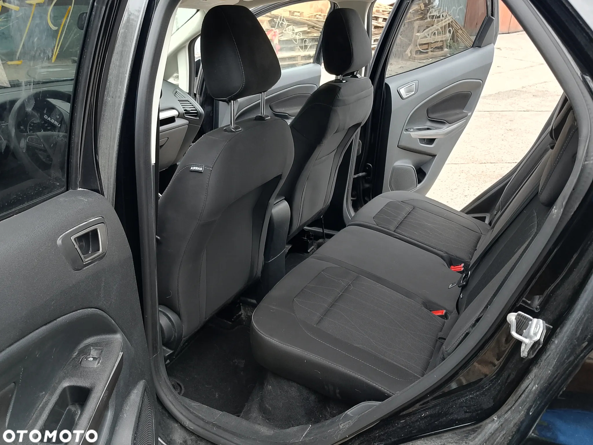 Ford EcoSport - 31