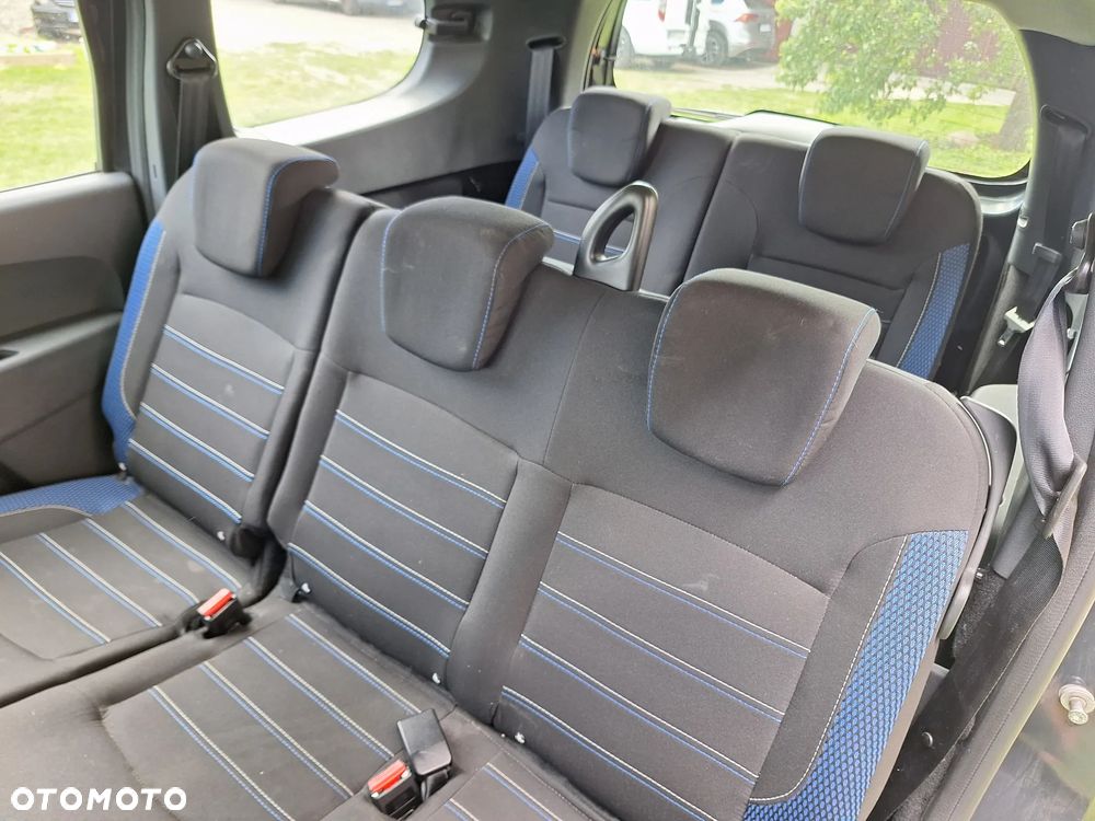 Dacia Lodgy 1.5 Blue dCi Stepway S&S - 12