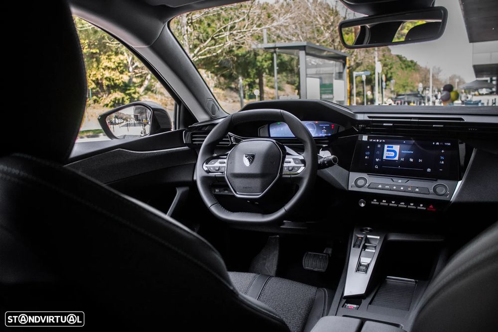 Peugeot e-308 156 Allure - 34