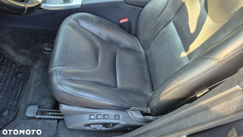 Volvo XC 60 ver-d3-summum - 14