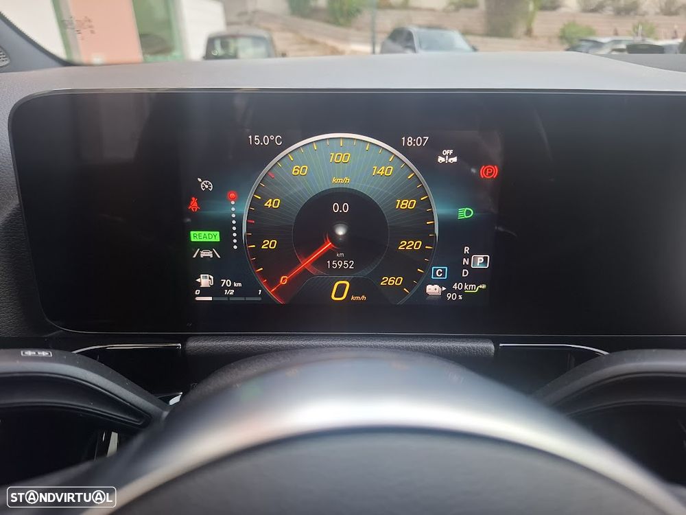 Mercedes-Benz GLA 250 e 8G-DCT AMG Line - 13