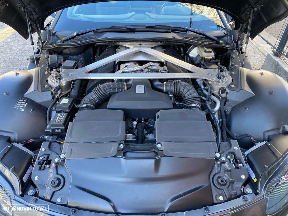 Aston Martin Vantage Roadster V8 - 61