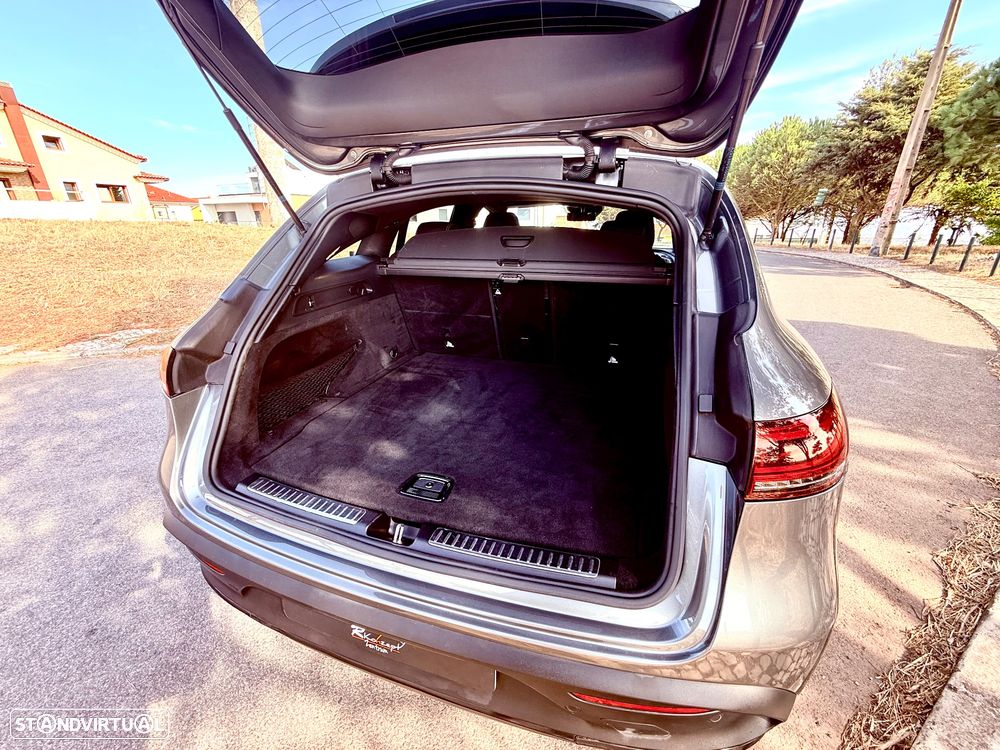 Mercedes-Benz EQC 400 4Matic AMG Line - 42