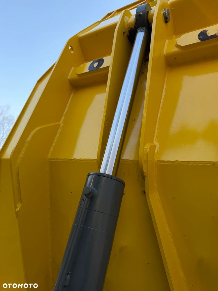 Wacker Neuson DW60 Wozidło 4x4. 6 ton ładowność z Pełną kabiną. Centralne smarowanie! OBROTOWA koleba 2500 mtg 2018 rok.  Jak nowe z salonu PERKINS turbo silnik. Pochodzi z Norweskiego Gospodarstwa Ziemniaczanego! Pełne sterowanie dżojstik REWERS HYDROSTATIC Ogrzewana Kabina Opony zero zużycia. Aktualna DEKRA. Kamery wysokiej jakośći! Zero luzów i wycieków. Szybka wolna jazda. Wielka Okazja - 20