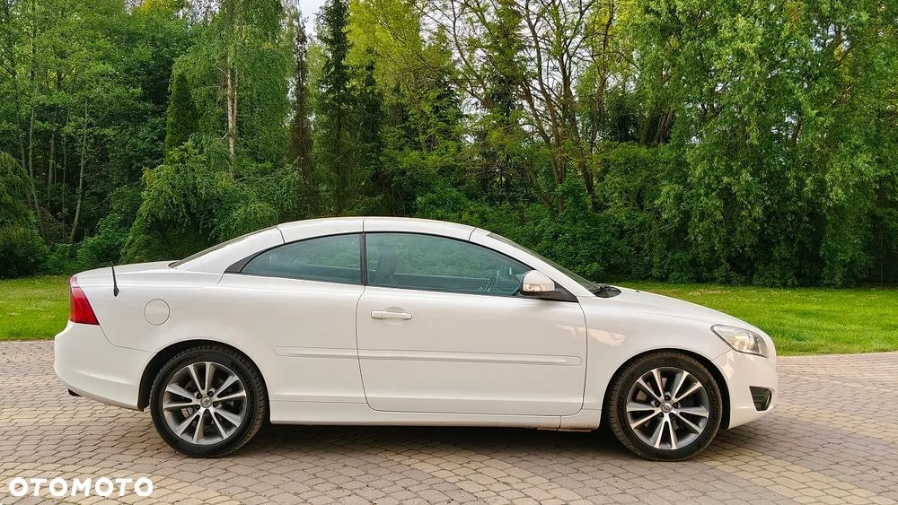 Volvo C70 D4 Momentum - 8