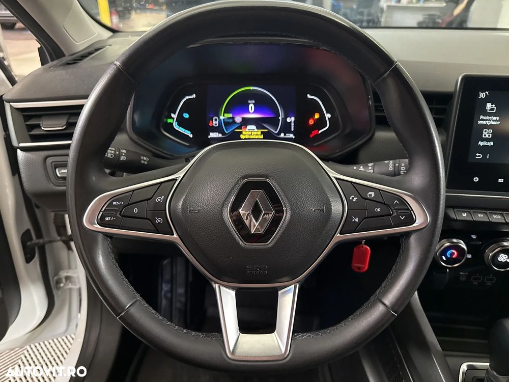 Renault Clio - 17