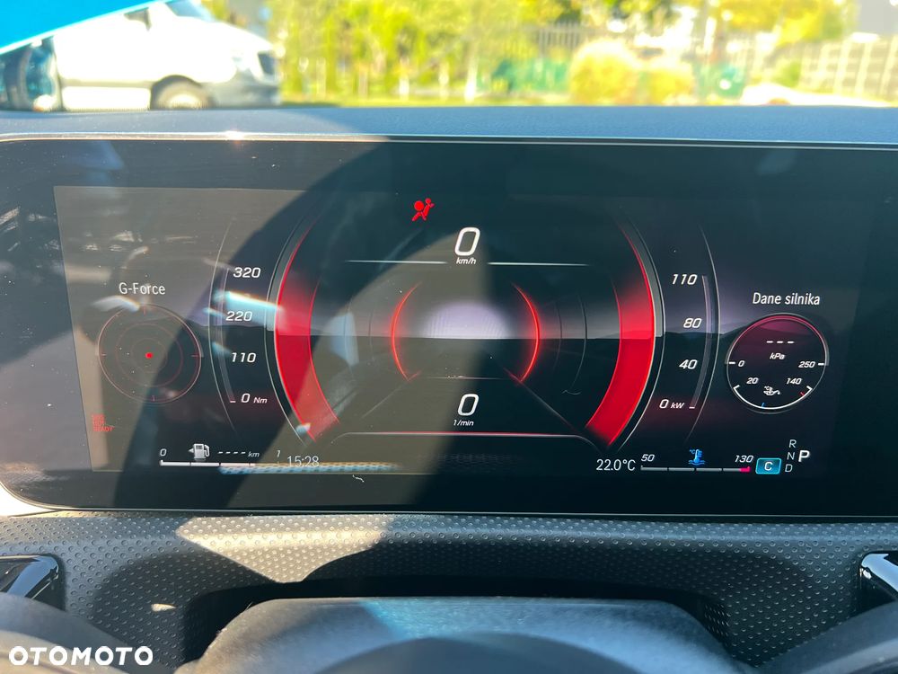 Mercedes-Benz CLA - 31