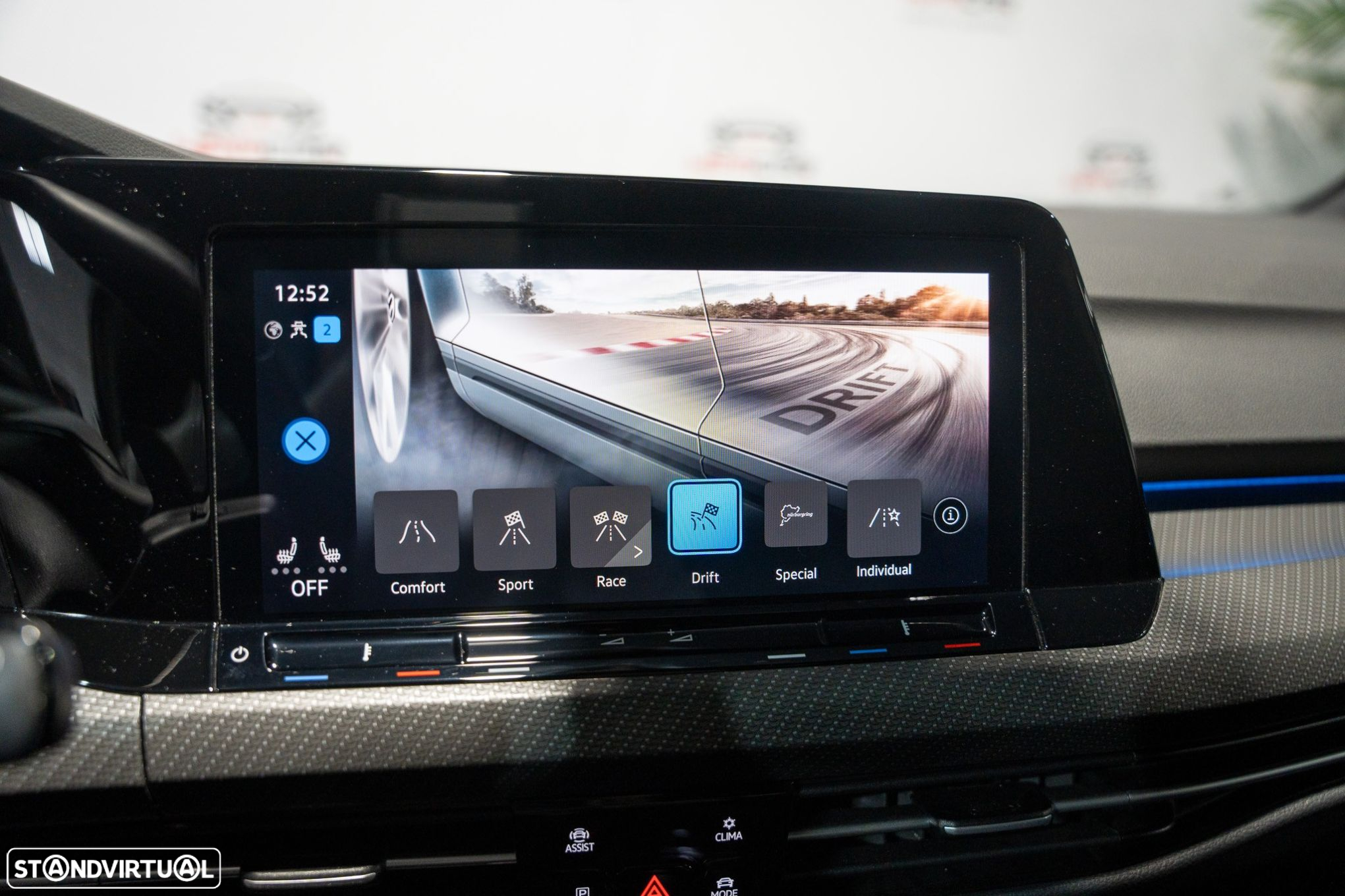 VW Golf 2.0 TSI R DSG - 37