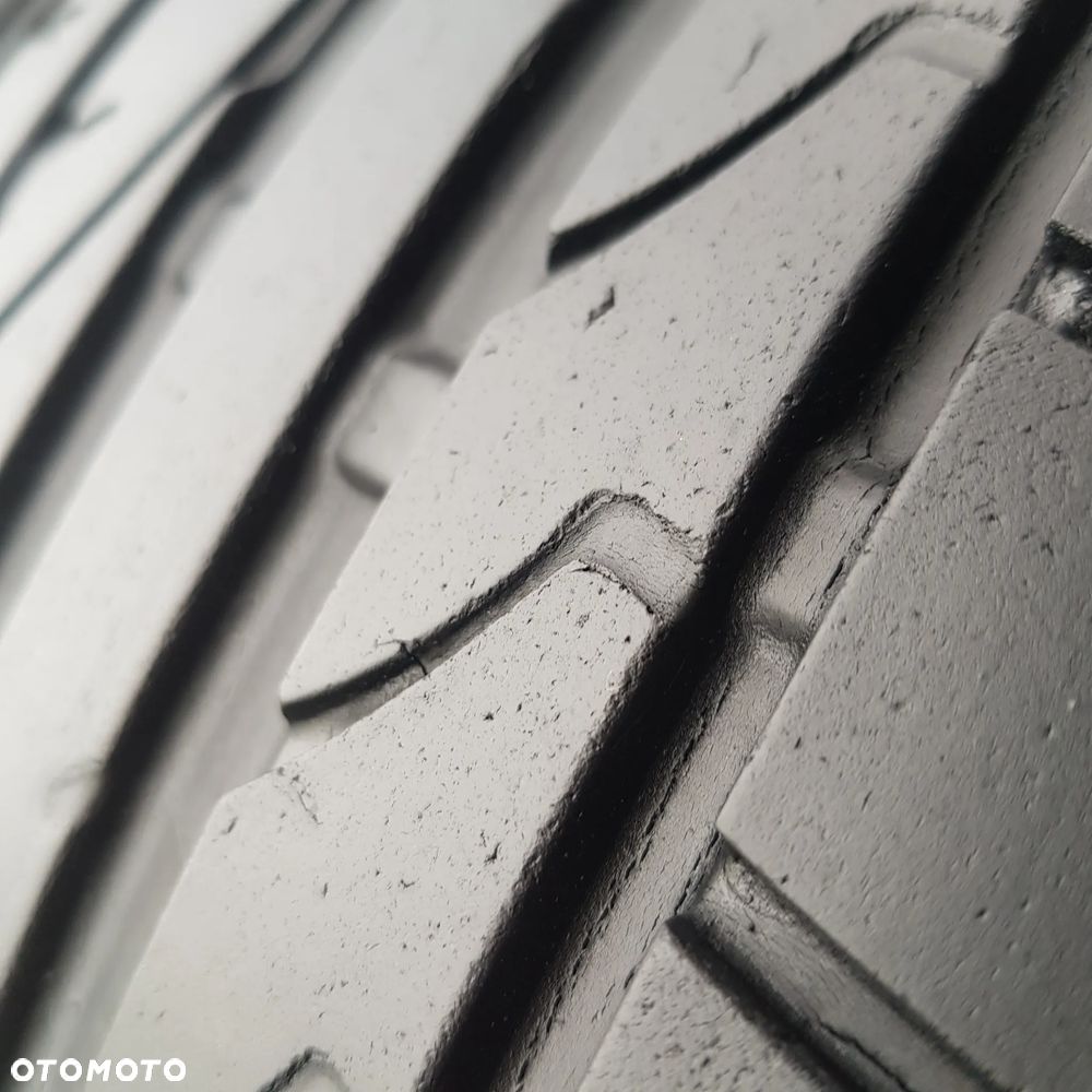 4x 225/40R18 Bridgestone Potenza RE050A Komplet opon letnich - 2