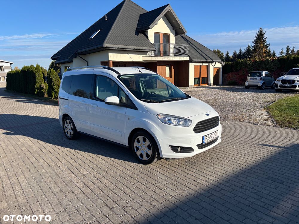 Ford Tourneo Courier 2016 photo 4