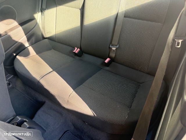 Opel Astra GTC 1.4 - 14