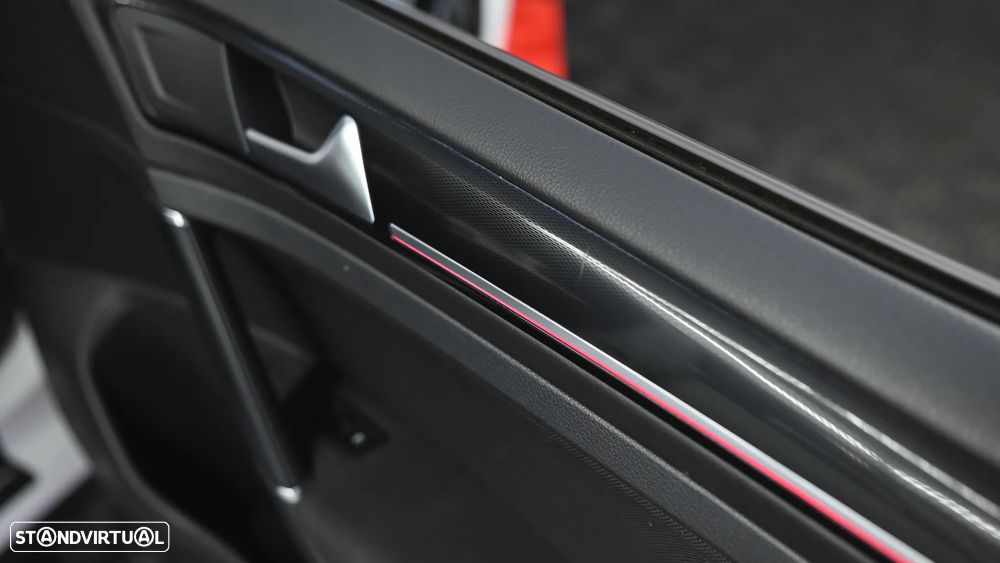 VW Golf 2.0 TSi GTi DSG Performance - 34