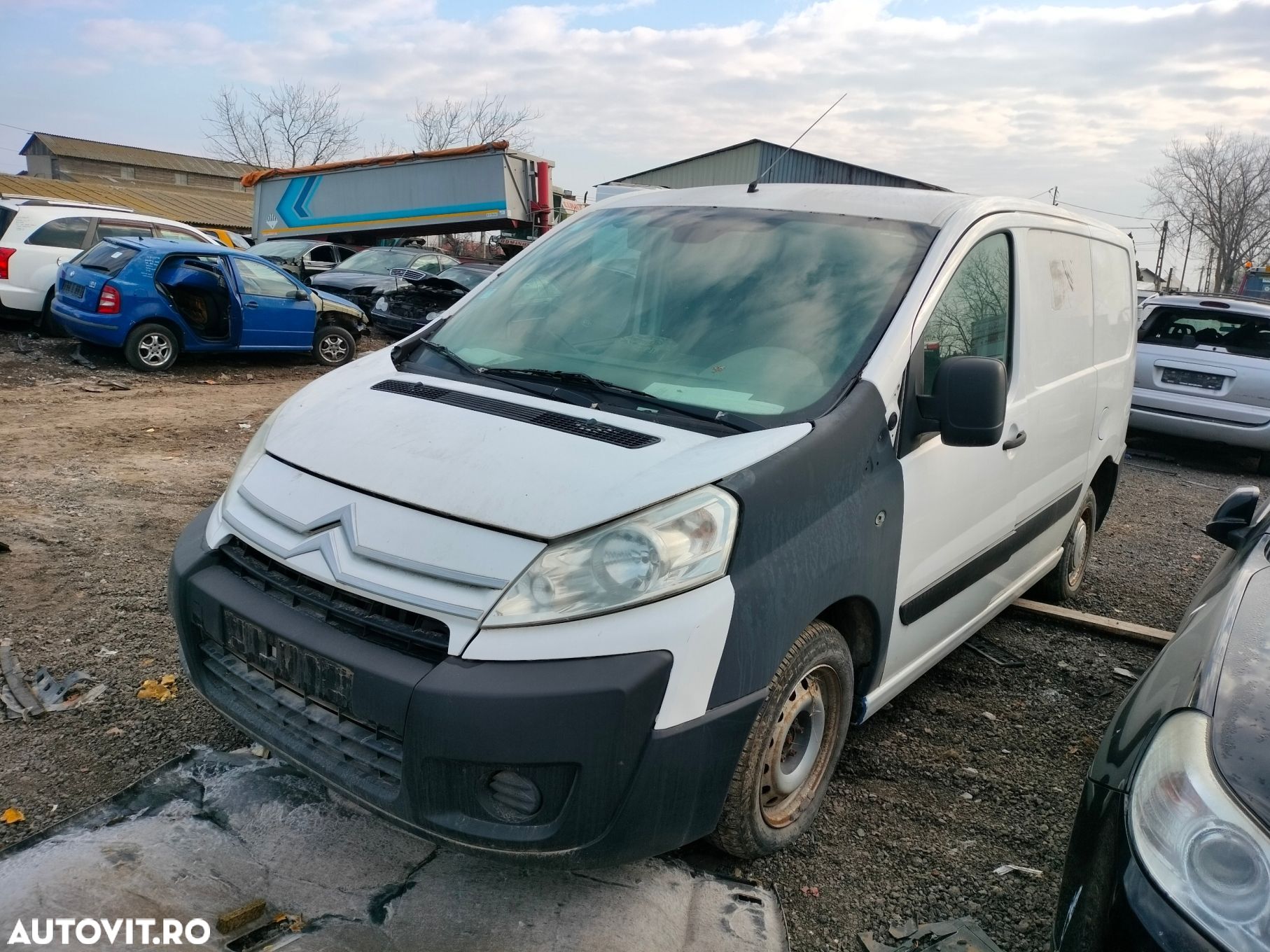 Dezmembrari  Citroen Jumpy 2  2007  > 0000 1.6 HDi 90 16V Motorina - 1