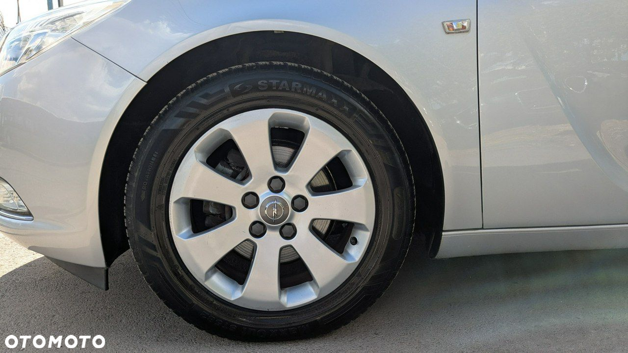 Opel Insignia - 40