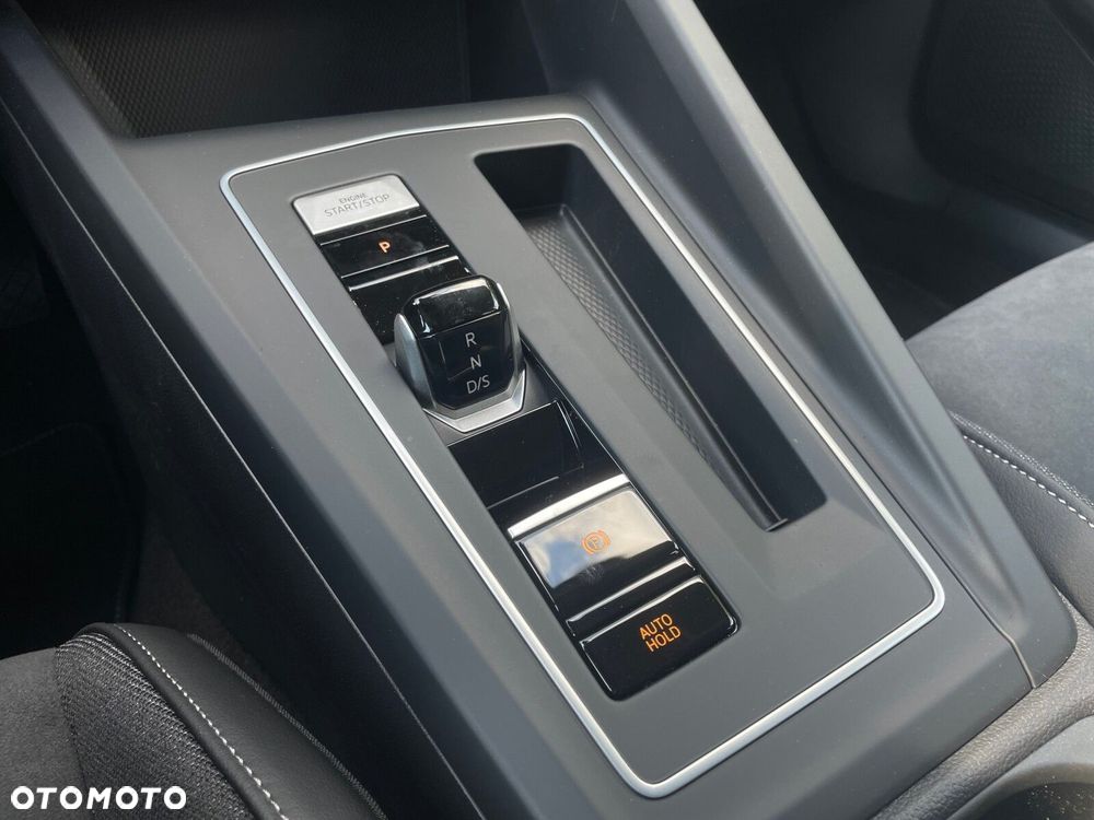 Volkswagen Golf Variant - 20