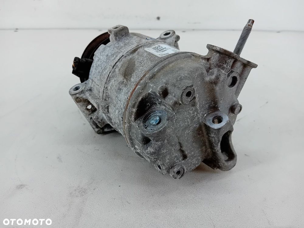 POMPA, SPRĘŻARKA KLIMATYZACJI FIAT DUCATO IV 52204343 PH996003 2.2 D - 3
