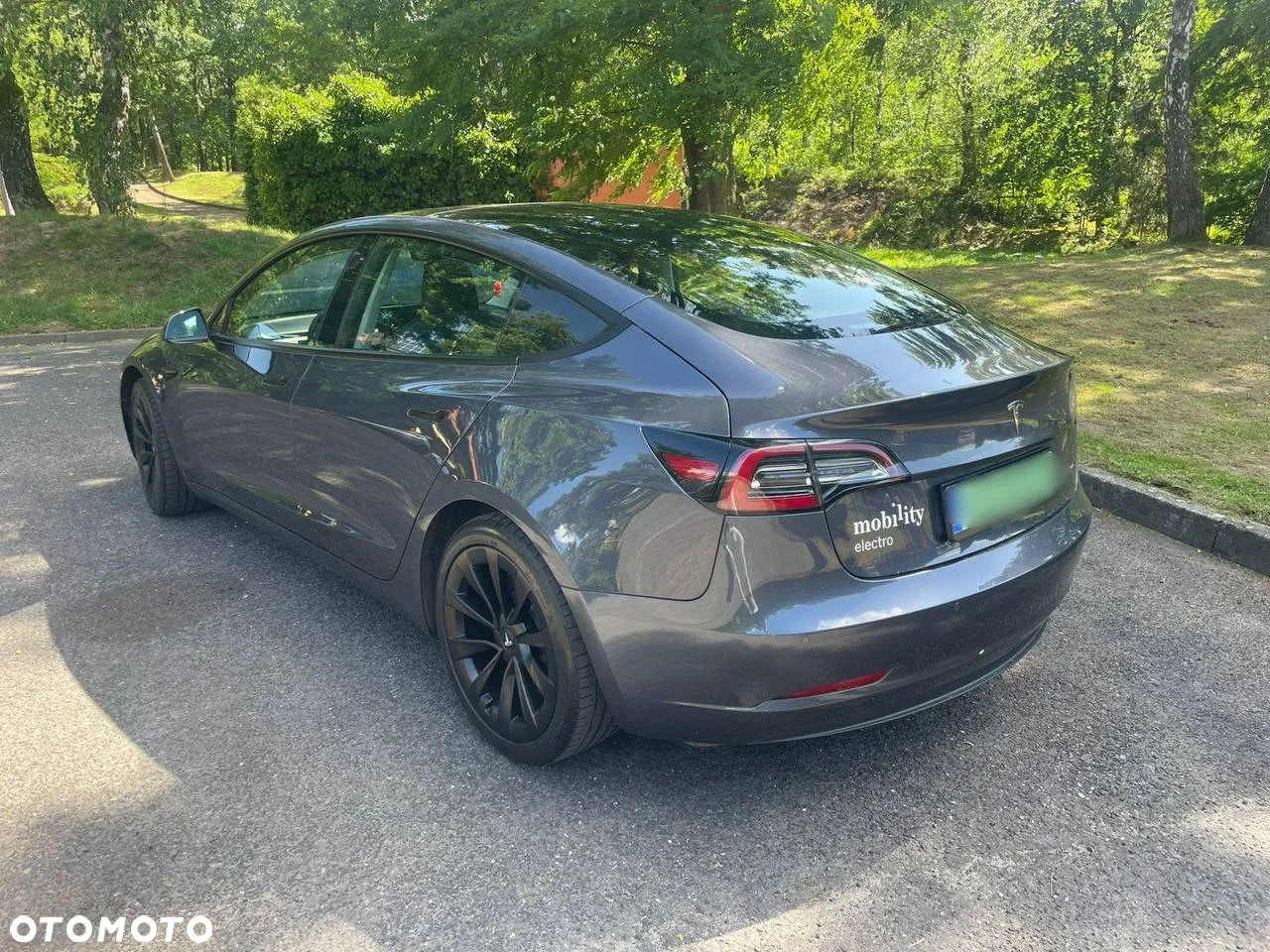 Tesla Model 3 Langstreckenbatterie Allradantrieb Dual Motor - 4