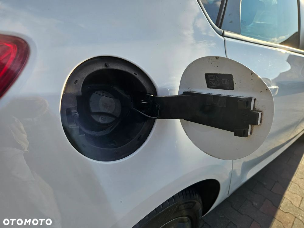Opel Astra 1.4 Turbo ecoFLEX Start/Stop - 28