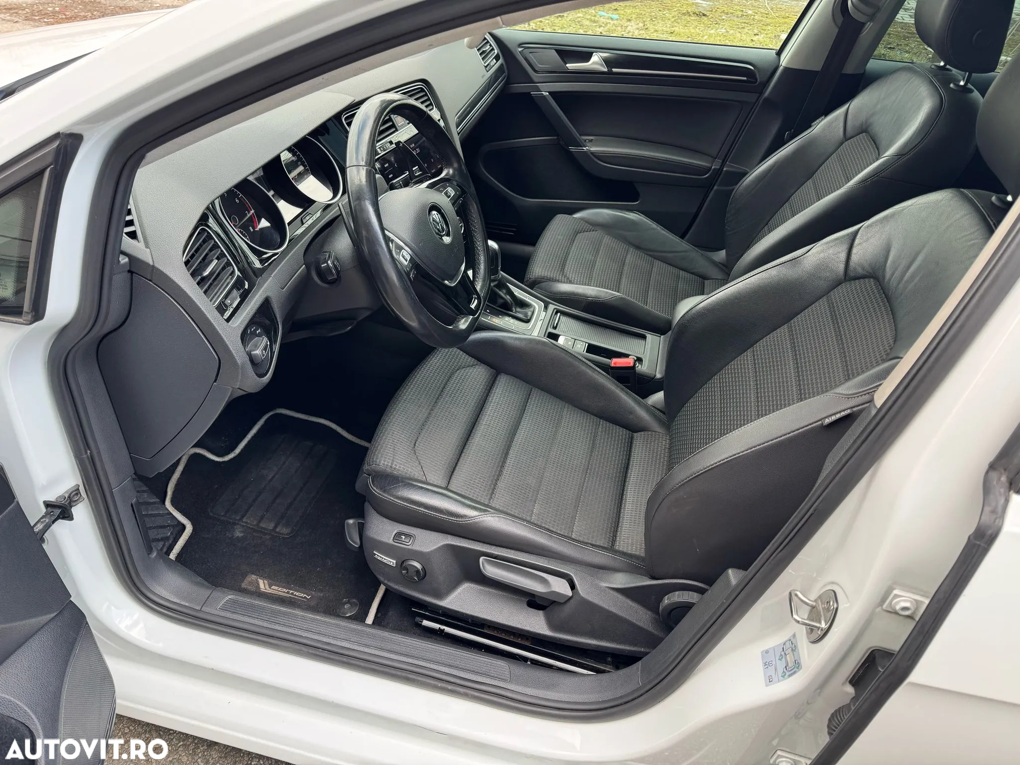 Volkswagen Golf Variant 1.4 TSI BlueMotion Technology DSG Highline - 7