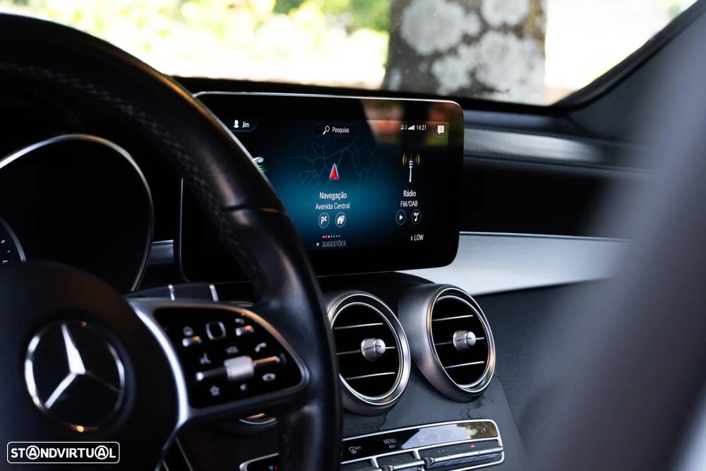 Mercedes-Benz GLC 300 e Coupe 4Matic - 28