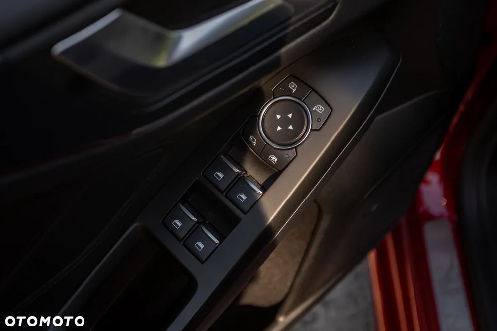 Ford Focus 1.0 EcoBoost Start-Stopp-System ST-LINE DESIGN - 23