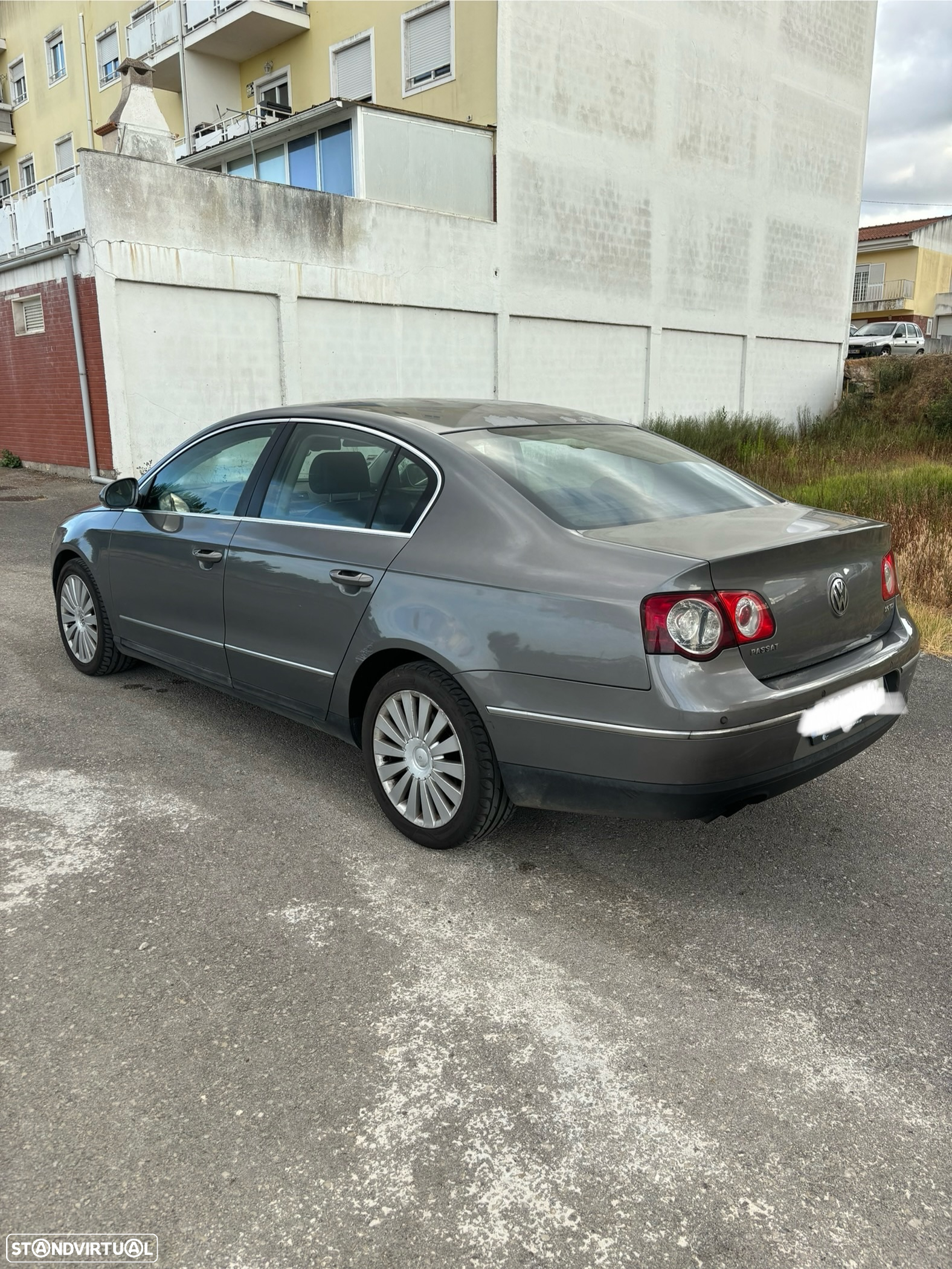 VW Passat 2.0 TDI Highline - 6