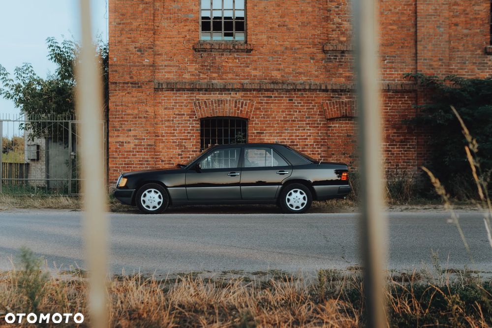 Mercedes-Benz W124 (1984-1993) - 4