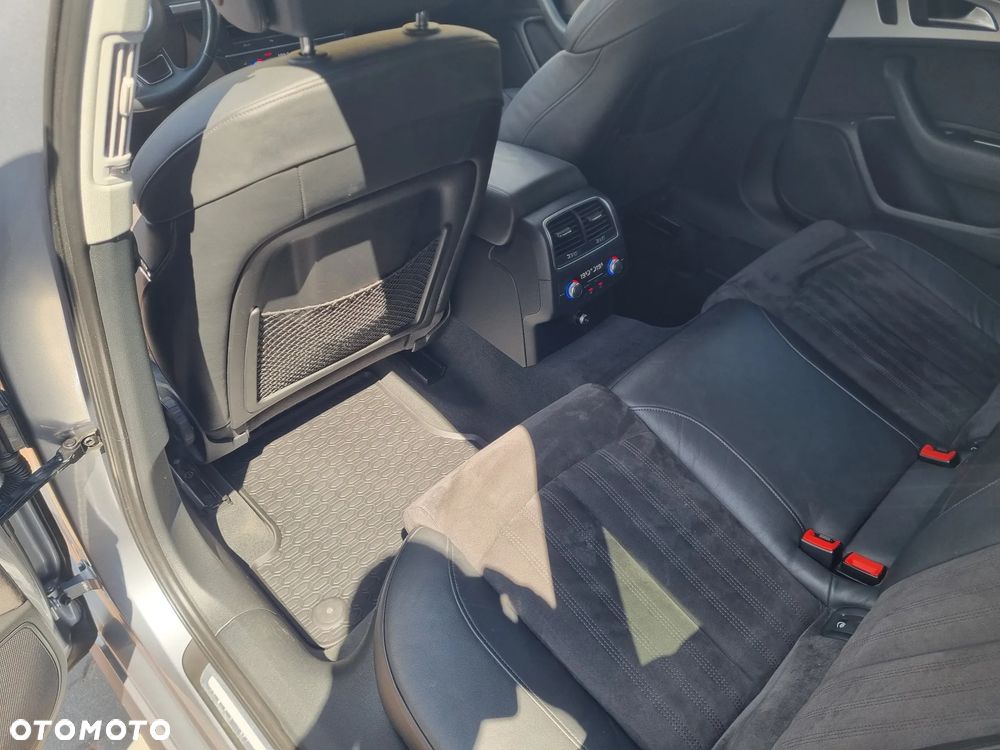 Audi A6 Avant 3.0 TDI quattro S tronic - 22
