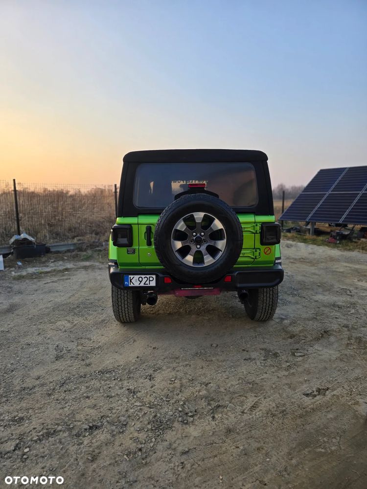 Jeep Wrangler - 7