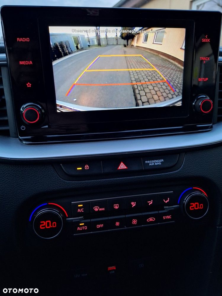 Kia Ceed 1.6 CRDi SCR M - 5